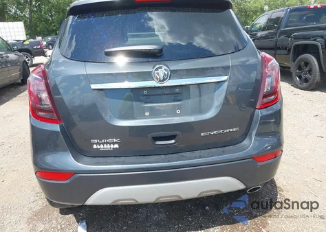 2018 Buick Encore Essence z USA, uszkodzony, nr VIN KL4CJCSB7JB698455